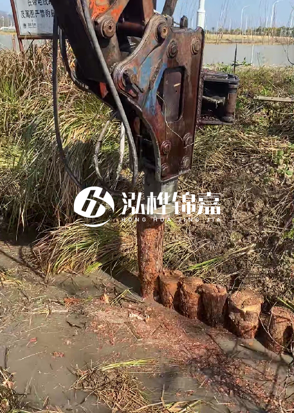 松木樁施工雙排支護(hù)樁和單排支護(hù)樁的區(qū)別？什么時(shí)候采用雙排？